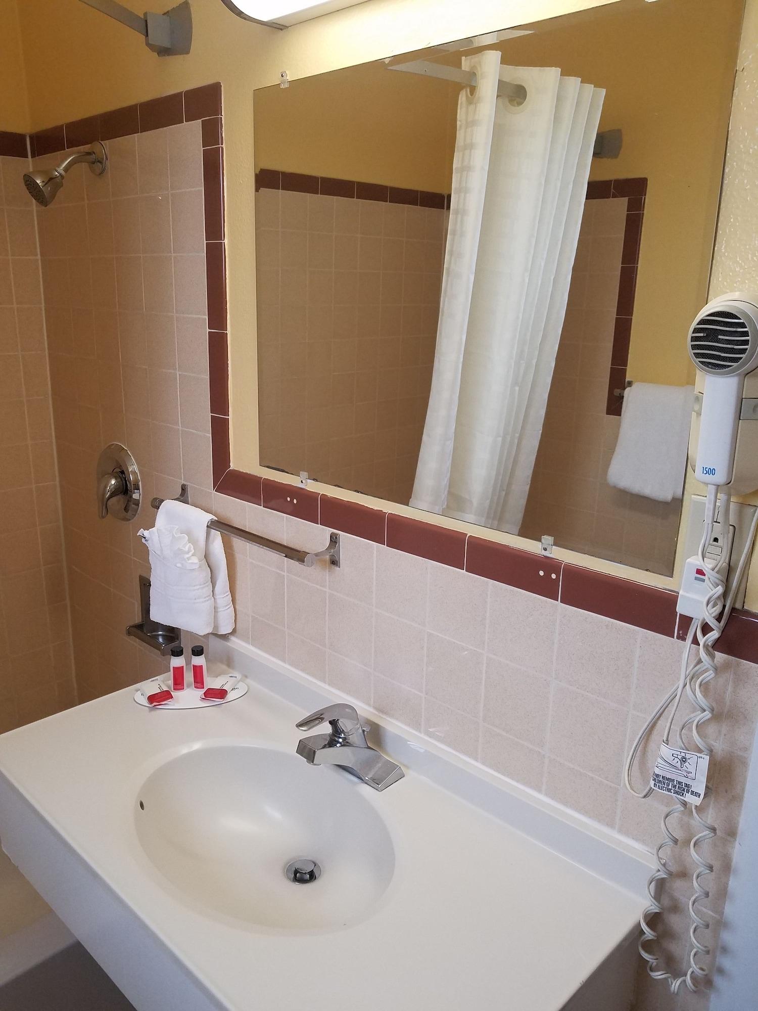 Travelodge By Wyndham Wenatchee Eksteriør billede