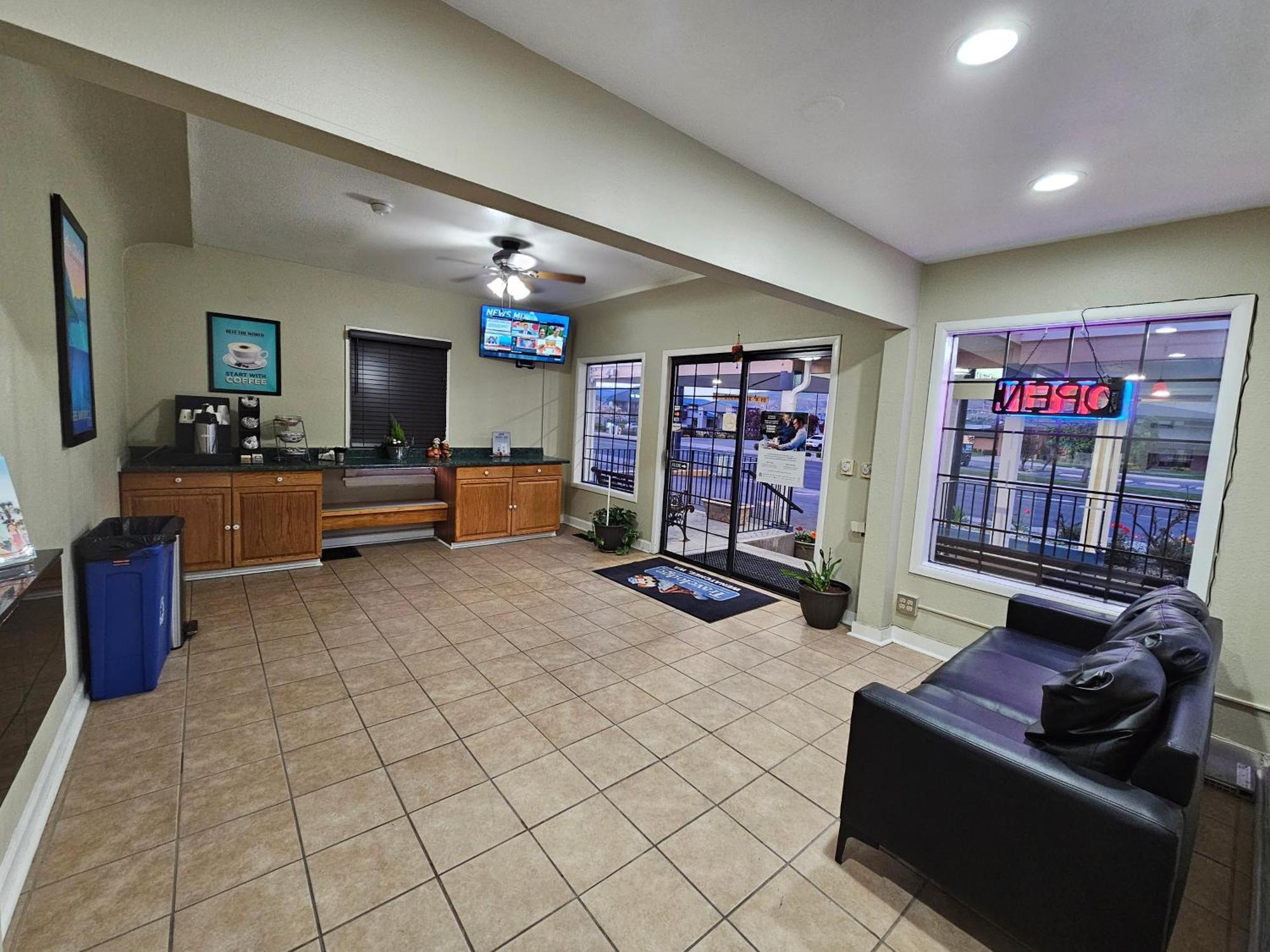 Travelodge By Wyndham Wenatchee Eksteriør billede